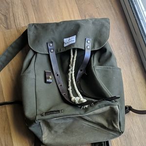 Waxed canvas backpack, real leather,
padded straps